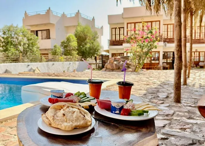 Hotel Bella House 4*